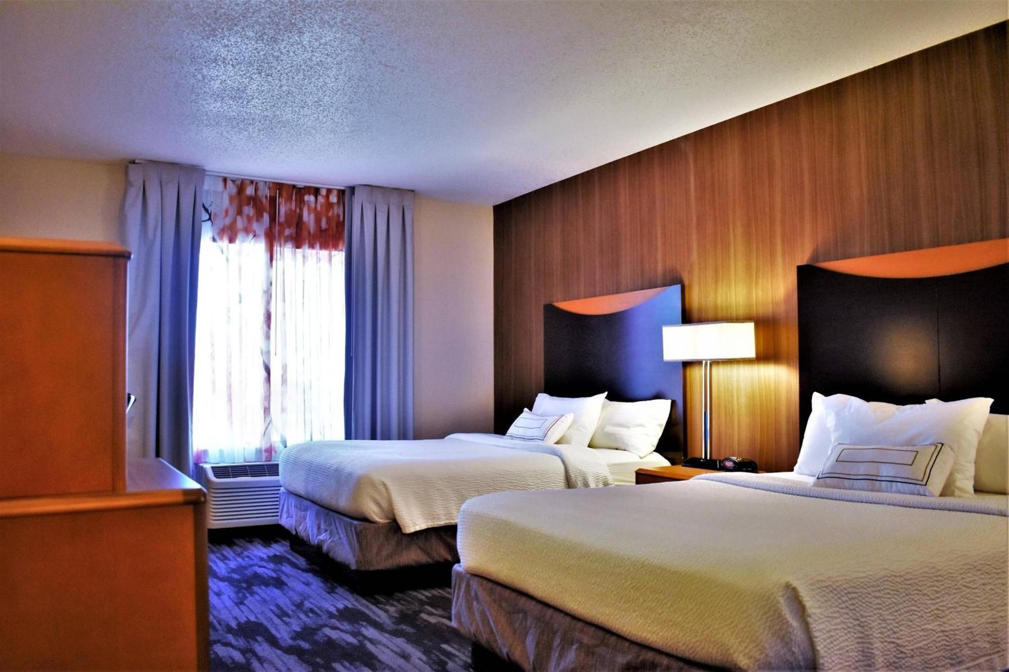 Fairfield Inn And Suites By Marriott Strasburg Shenandoah Valley Exterior foto
